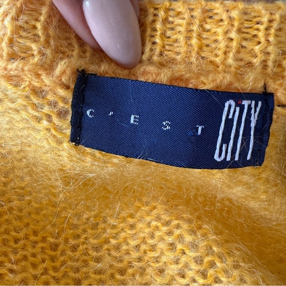 C’EST CITY MOHAIR & ACRYLIC V-NECK SWEATER TUNIC LENGTH NEW TAGS MEDIUM VINTAGE - Picture 9 of 10